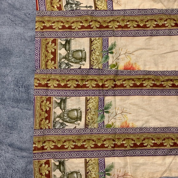 Kurti - Picture 3 of 3